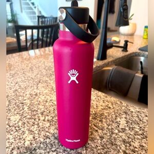 Hydro Flask 24 oz tumbler
